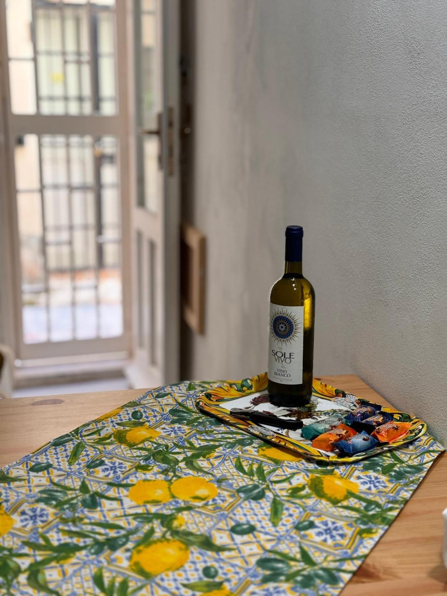 Ortigia Apartment Aretusa Syracuse Bagian luar foto