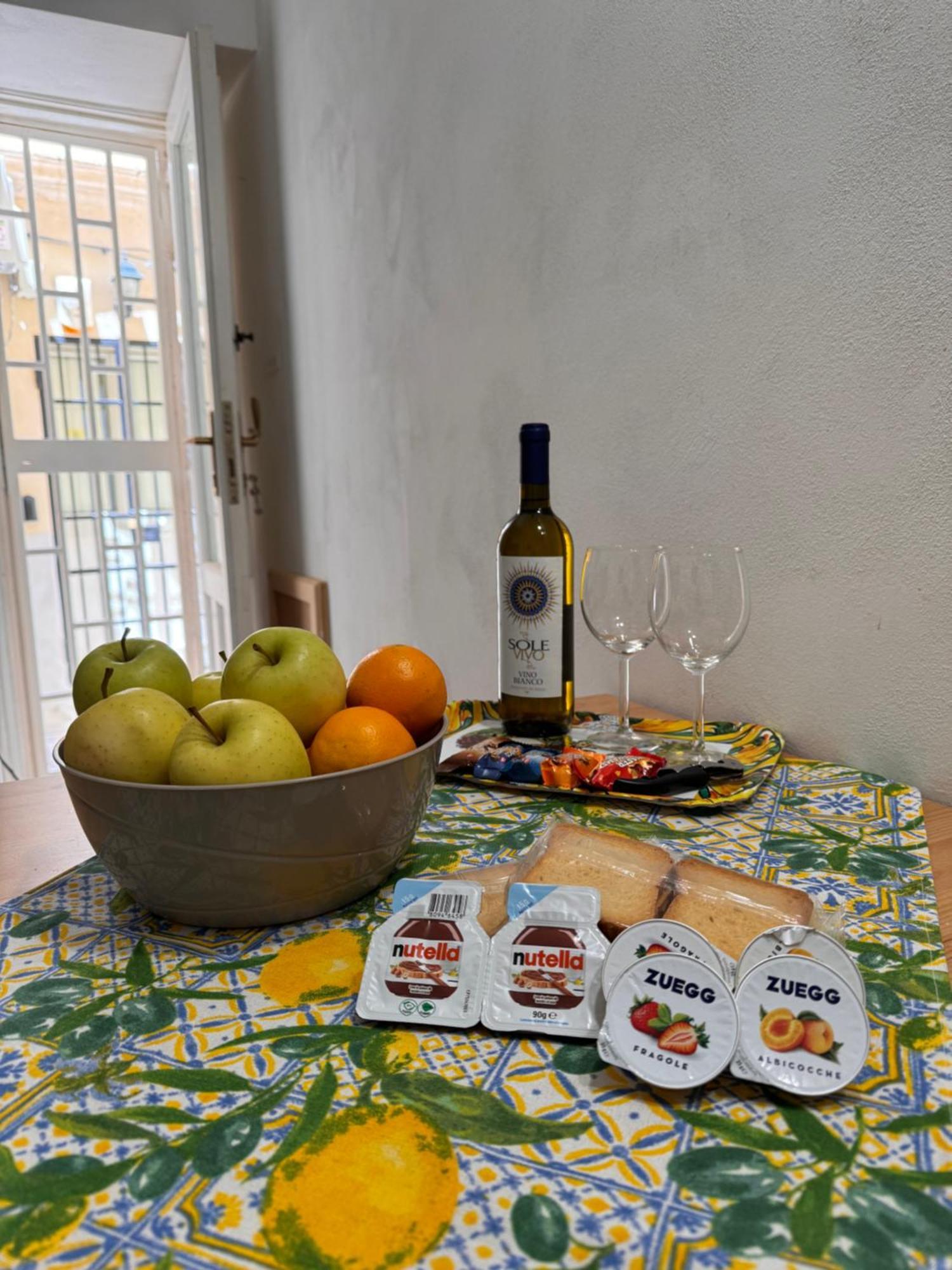 Ortigia Apartment Aretusa Syracuse Bagian luar foto